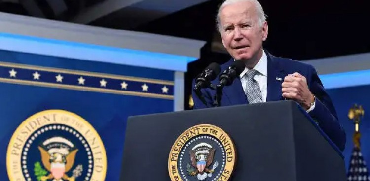 Biden afirma estar “analizando” si eliminar subida de aranceles sobre productos chinos